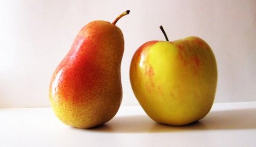Яблоко и груша